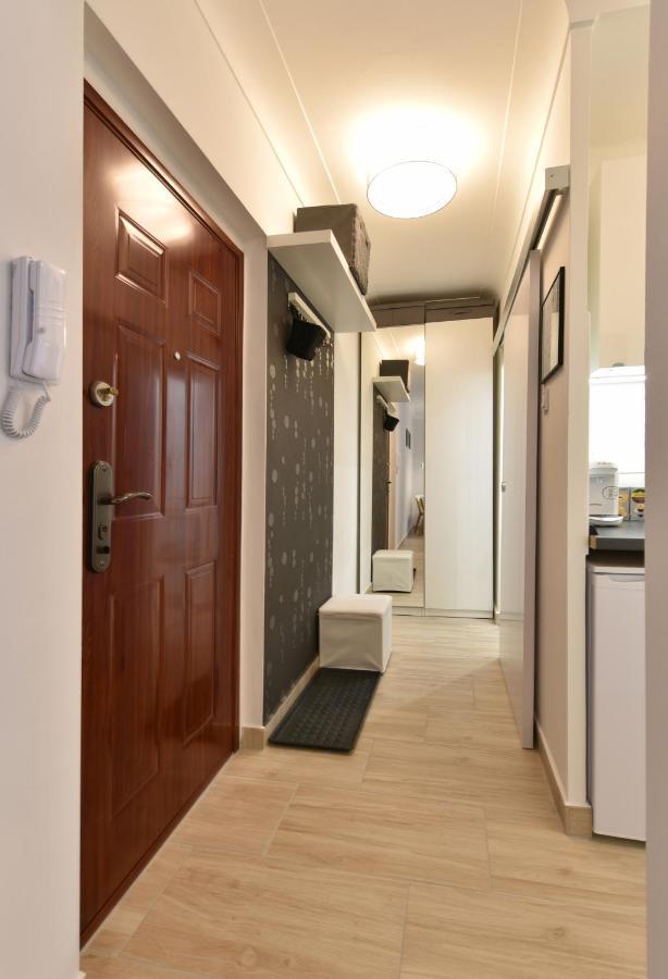 Kiralykut 1 Apartman - Ingyen Parkolas, Bicajok, Ac Секешфехервар Экстерьер фото